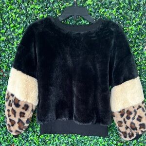 Xtraordinary Black and Tan Fuzzy Sweater
